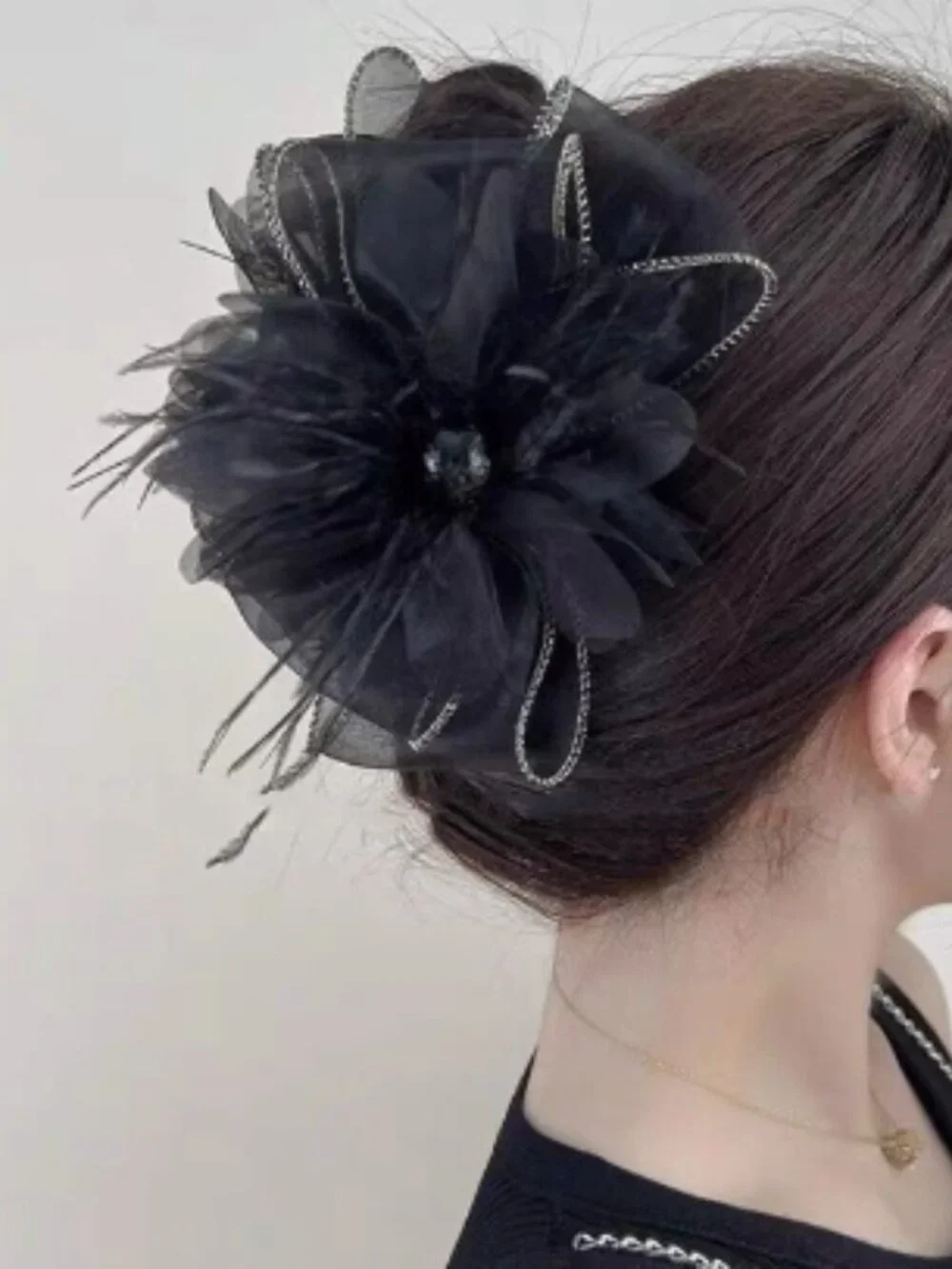 Woman's hairpin